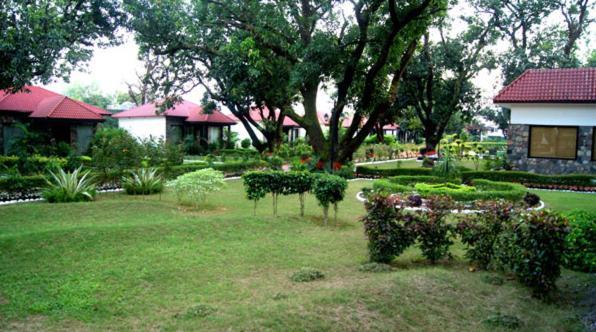 Corbett Leela Vilas Hotel Corbett National Park Esterno foto