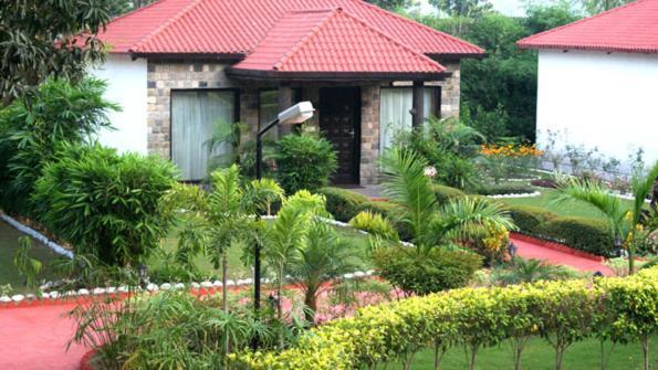 Corbett Leela Vilas Hotel Corbett National Park Esterno foto