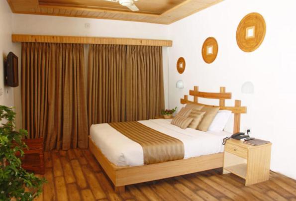Corbett Leela Vilas Hotel Corbett National Park Camera foto